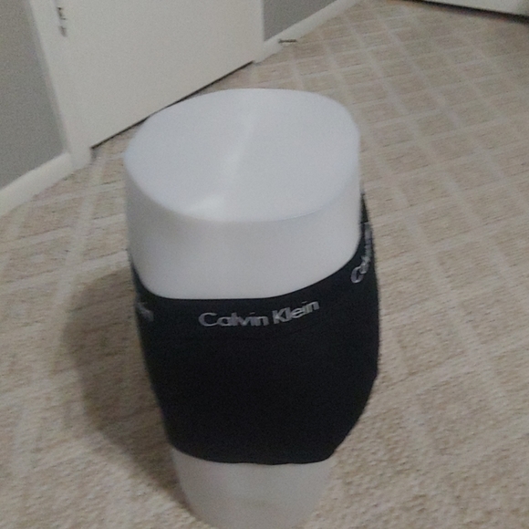 )98 Men's Underwear - Picture 2 of 4